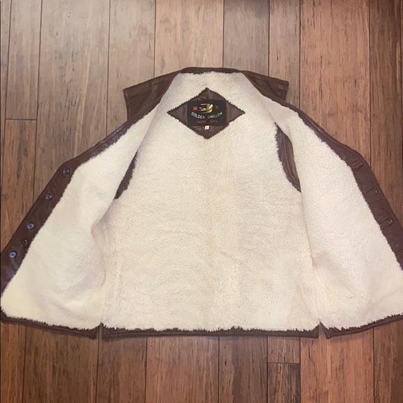 Amazing vintage vest, leather size small - Picture 3 of 4